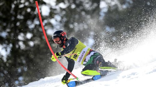 E' tris negli Assoluti di slalom per