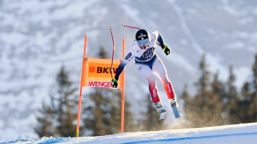 First descent of the European Cup in Sella Nevea, Schuller wins again. Molteni, 12th, the best blue