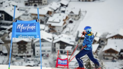 LIVE from Kronplatz: at 1.30 pm the restart on the "Erta", all in pursuit of Michelle Gisin