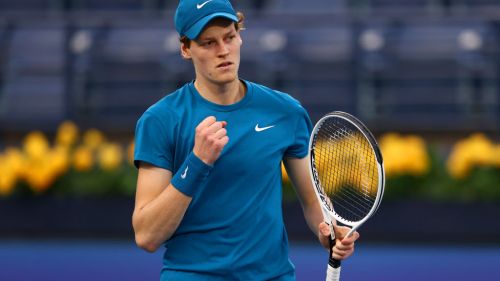 From skiing to tennis, capable of making sporting Italy fall in love: Jannik Sinner is already a symbol