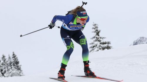 Hanna Sola is dominant in the Hochfilzen Sprint: Lisa Vittozzi ok with 7th place, Wierer far away