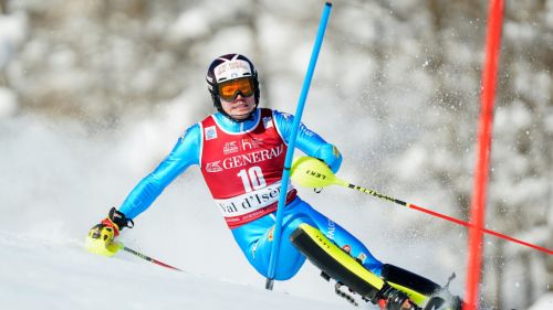 Vinatzer and his teammates are already thinking about Campiglio: tonight training under the lights of Canalone Miramonti