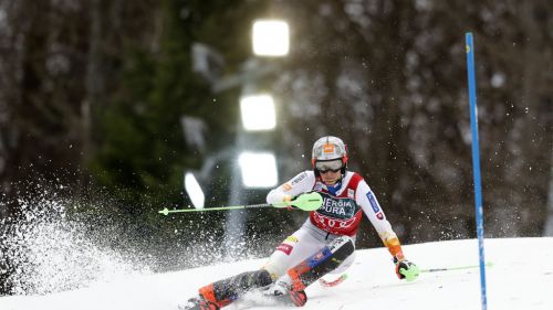 Vlhova at +140 on Shiffrin in the slalom cup, but it is the general that becomes more and more beautiful ...