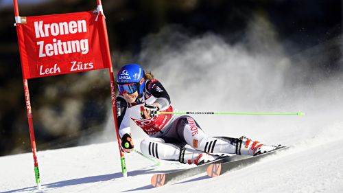The FIS grants another 48 hours of hope to Lech / Zuers, the snow that has arrived in these hours makes you smile