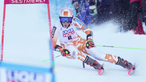 A Sestriere ecco il quarto slalom stagionale: Vlhova (n° 5) precederà Shiffrin, sei le azzurre in gara