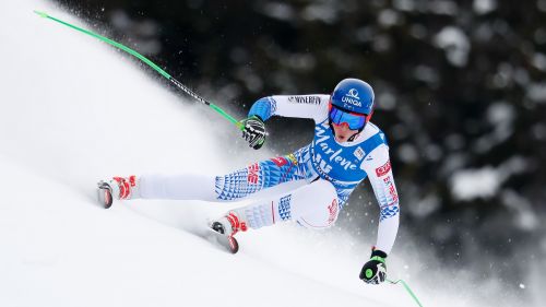 After the blues, at the Stelvio also Petra Vlhova. And start a collaboration with Alice Robinson ...