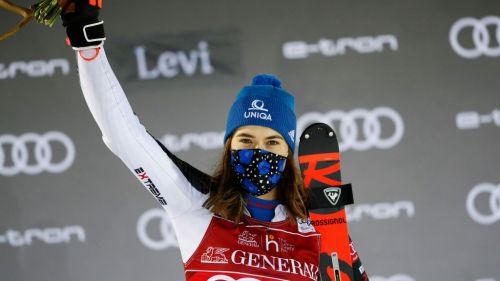Vlhova with 4, Shiffrin with 6: the startlist of Semmering slalom, with 8 blue and Saracco's debut