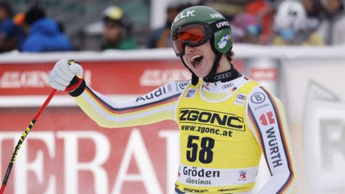 Via ai Mondiali junior, start abbassato per le discese dopo la nevicata della notte a St. Anton
