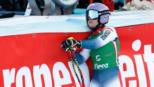 Tessa Worley tries the sensational recovery for Kranjska Gora one month after the knee operation