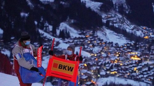 LIVE from Adelboden for the first round of the male giant: it is a perfect Chuenisbargli
