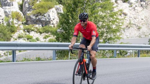 Mattia Casse ospite del Giro d'Italia a Bergamo: 