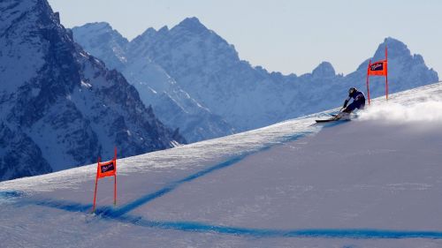 Cortina 2021 is officially announced: World Cup "behind closed doors" and ticket refunds
