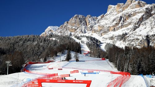 Cortina 2021, the opening ceremony focused on the Dolomites with Gianna Nannini and ... Tina Maze
