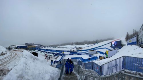 Under the snow of Cortina everything is ready for the opening ceremony of the World Cup: connect at 18.00