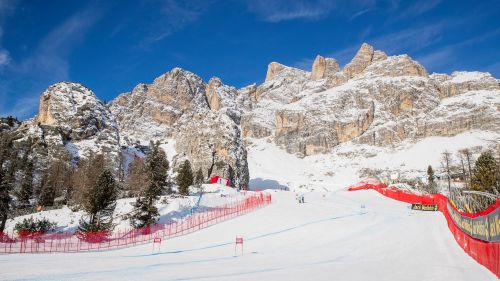Cortina moved to 2022? The FIS will decide on July 1st: "We hope the slip will be accepted"