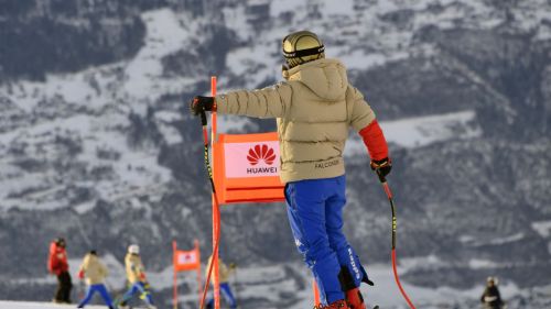 LIVE from Crans-Montana for the women's downhill: departure (at 1.15 pm) lowered due to wind