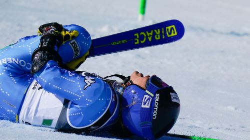 Italy out in the quarterfinals of the team event and with the drama of Lara Della Mea: left knee sprain