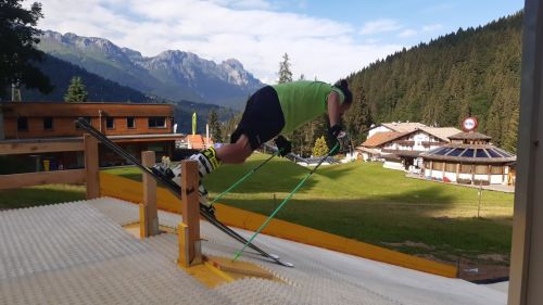 The "Falcade Start Section" by Neveplast, a ramp for skiers and snowboarders, has been inaugurated