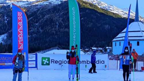 In Santa Caterina Valfurva the success of Giulia Currado Vietti in giant, podium for Alberto Cellie
