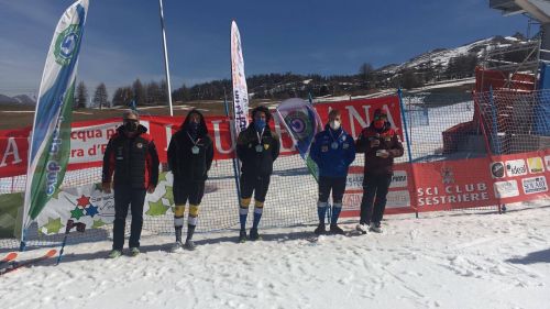 Matteo Franzoso wins again: his Easter Monday slalom in Sestriere, Alessia Guerinoni also rejoices
