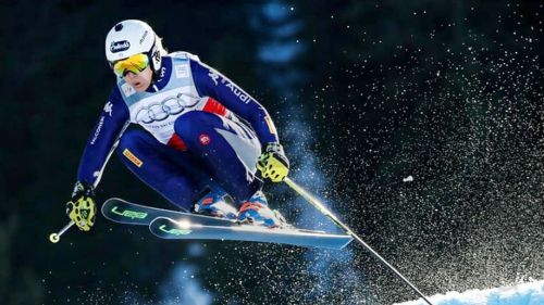 The blue skicross specialists go up to the Stelvio: Deromedis, Klotz, Zuech, Gunsch, Galli and Fantelli on the track