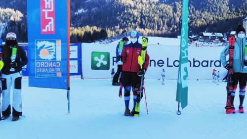 The FIS Njr in Santa Caterina Valfurva come alive: Caterina Sinigoi is unleashed in slalom