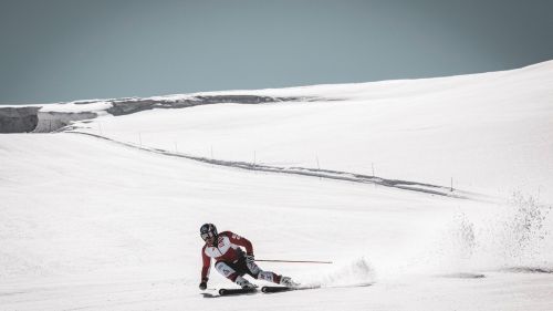 The return of Matthias Mayer: in Zermatt on skis after five months and the wedding, dreaming of a ... first