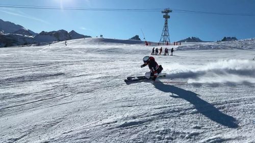 Nastasia Noens respects recovery times: three months after the malleolus injury she returned to her skis