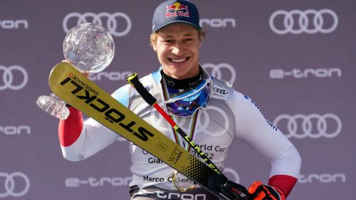Odermatt closes over 1600 points and 7 seasonal victories; De Aliprandini 6th in the giant ranking