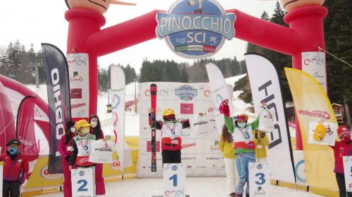 Second day of "Pinocchio": in the Abetone the Cuccioli compete, Sci Club Limone and Vesuvio rejoice