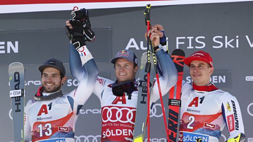 Pinturault immediately with a nice +87 on Kristoffersen, while Faivre flies in the first group thinking of Beaver Creek