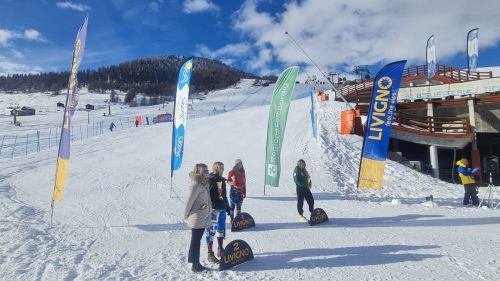 A Livigno altra giornata di slalom FIS NJR e bis per Sofia Parravicini; Pomarè 5^ in gigante a Mayrhofen