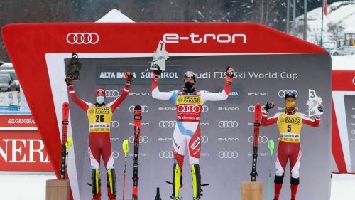 Pinturault only earns 24 points overall. WCSL slalom: Vinatzer is already eighth, missing a step ...
