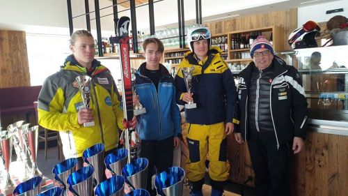 Double for Vigiljoch and Drusci in Solda juniors. A Diavolezza blue in pursuit of the Swiss