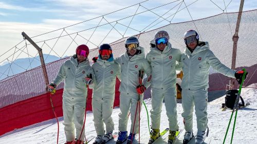 A Sunday on the slopes for downhillers in Yanqing, goodbye Games for Cater. Today the landing of Vlhova