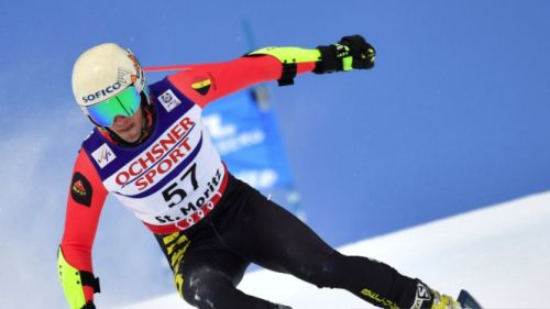 Slalom in Coronet Peak, the Belgian Van den Broecke and the Norwegian Norbye rejoice; Hofer 6, Nani 7