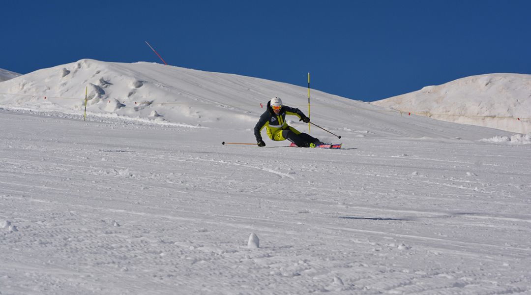 Stefano Belingheri al test di Fischer RC4 The Curv M/O-PLATE (2023)