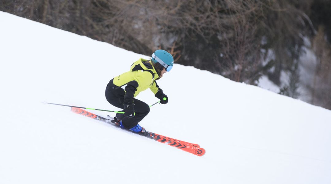 Laura Jardi al test di Volkl Racetiger RC  (2025)