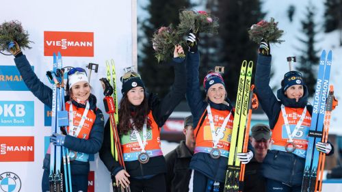 Biathlon: è sempre Francia nella staffetta femminile di Ruhpolding, Italia sesta