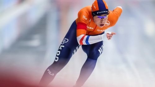 L'olandese De Jong vince i 1500 metri di Pattinaggio Velocità, Lollobrigida tredicesima