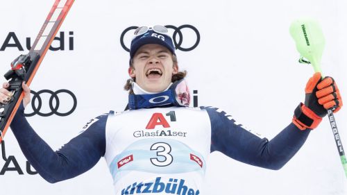 Lucas Braathen torna a Kitzbuehel per 