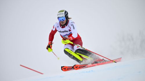 Alle 10.15 il via dello slalom maschile di Wengen: la 1^ manche aperta da Feller, 7 gli azzurri in gara