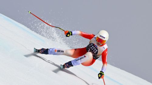 Jasmine Flury ha un problema al ginocchio e salterà i super-g in Val di Fassa, dove saranno solo 7 le svizzere