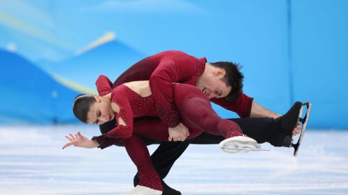 Guignard/Fabbri si scatenano nella rhythm dance: azzurri primi a metà gara in Cina