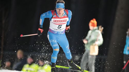 Infortunio al braccio destro per Lukas Hofer