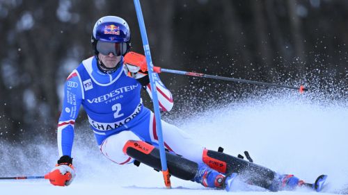 Noel è ancora davanti dopo la 1^ manche, a Bansko ci sono i norvegesi ad inseguirlo. Sala e Vinatzer si salvano