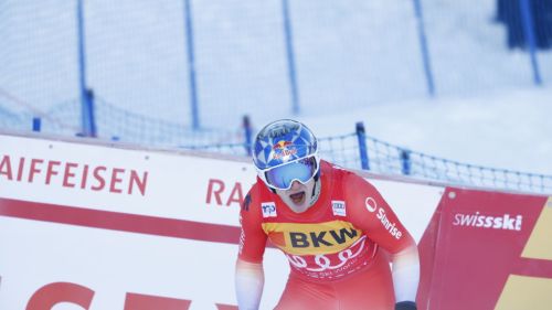 Odermatt domina anche il vero Lauberhorn piegando Sarrazin, Paris c'è ma è dramma Kilde