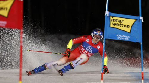 La rimonta di Odermatt diventa realtà, anche il gigante di Schladming è del fenomeno! Della Vite in top ten