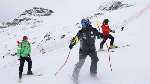 Ultima prova a Zermatt-Cervinia, ancora vento e si partirà (alle 11.30) dal secondo start di riserva