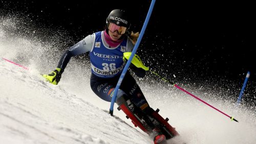 A Flachau si rivede una buona Peterlini, dentro anche Lorenzi. A Jasna l'esordio di Ambra Pomaré